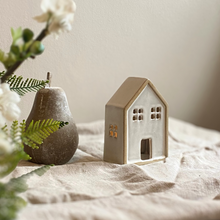 Load image into Gallery viewer, Ceramic Scandi Natural House