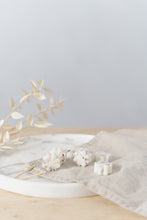 Load image into Gallery viewer, Autumn Leaves Wax Melts