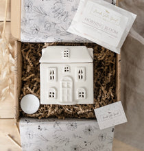 Load image into Gallery viewer, Warm Home Wax Melt Burner Gift Box