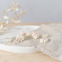 Load image into Gallery viewer, Moroccan Wax Melt Burner Gift Box