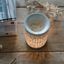 Load image into Gallery viewer, Sweet Peonies Wax Melts