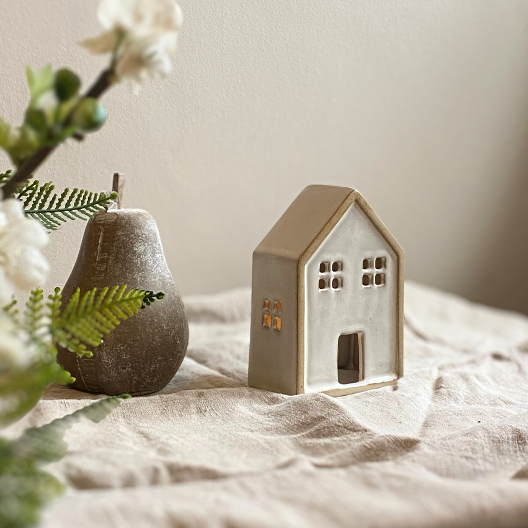 Ceramic Scandi Natural House