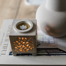 Load image into Gallery viewer, Moroccan Wax Melt Burner Gift Box
