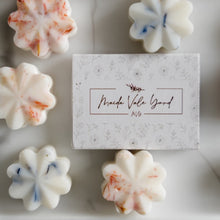 Load image into Gallery viewer, Retreat Wax Melts
